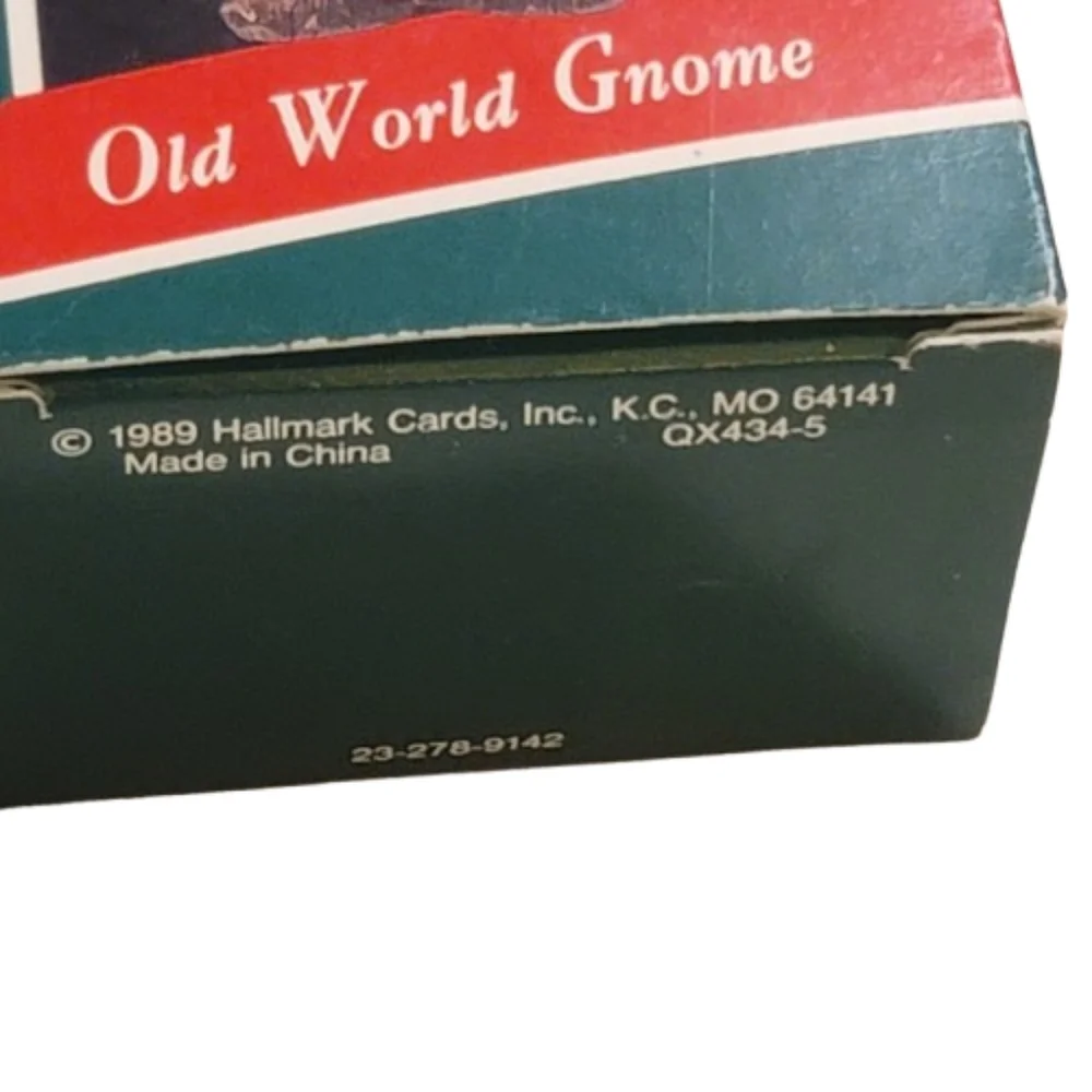 Hallmark 1989 Old World Santa Gnome w/ Pipe St. Nick Christmas Ornament Vintage